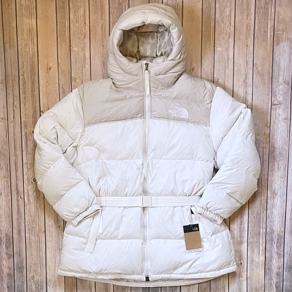 The North Face Women’s Nuptse Belted Mid Jacket In Gardenia White - Picture 2 of 11